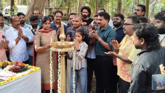 Pathirakurukkan Movie